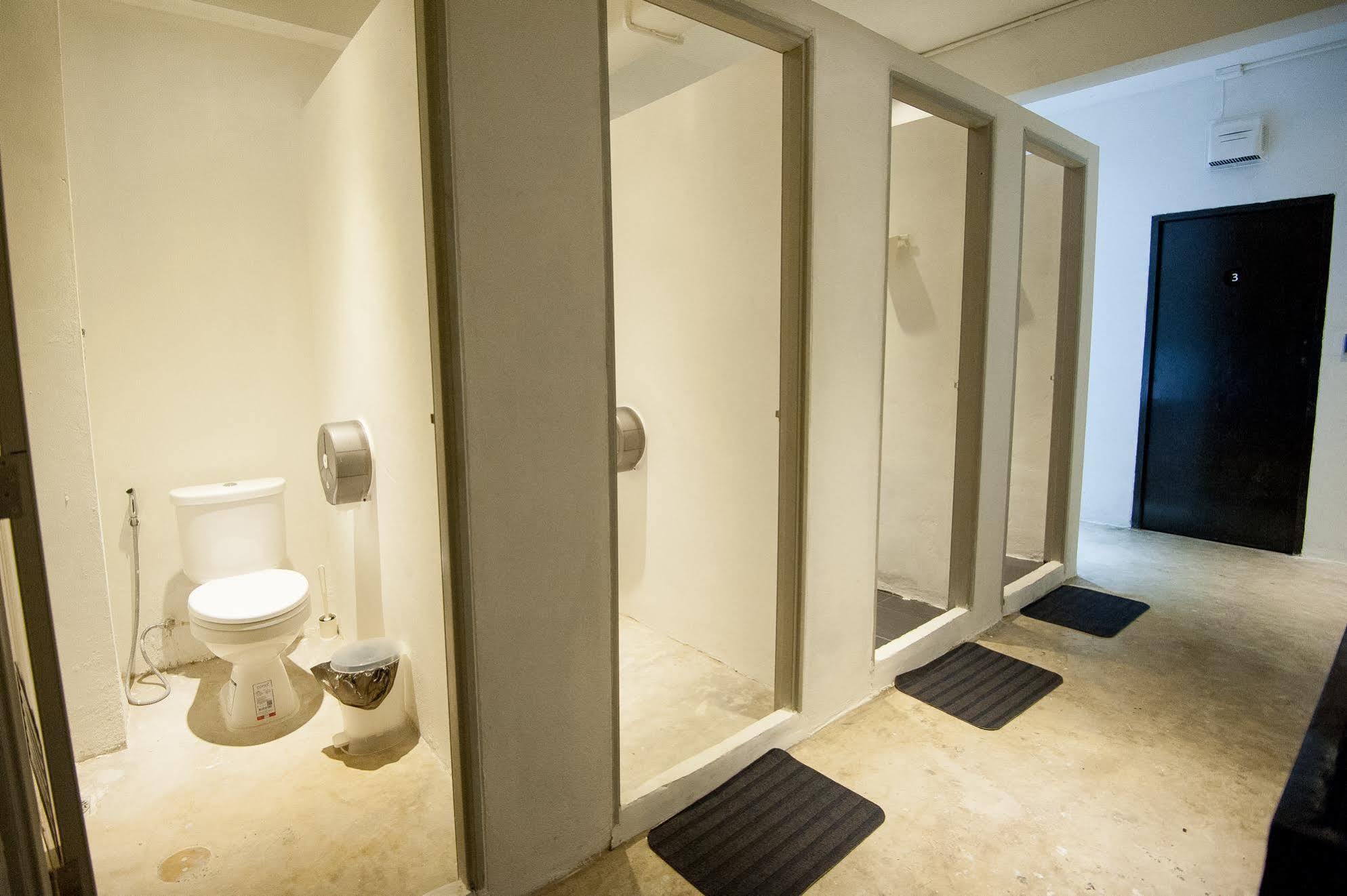 Seek Sleep Hostel Bangkok Dış mekan fotoğraf