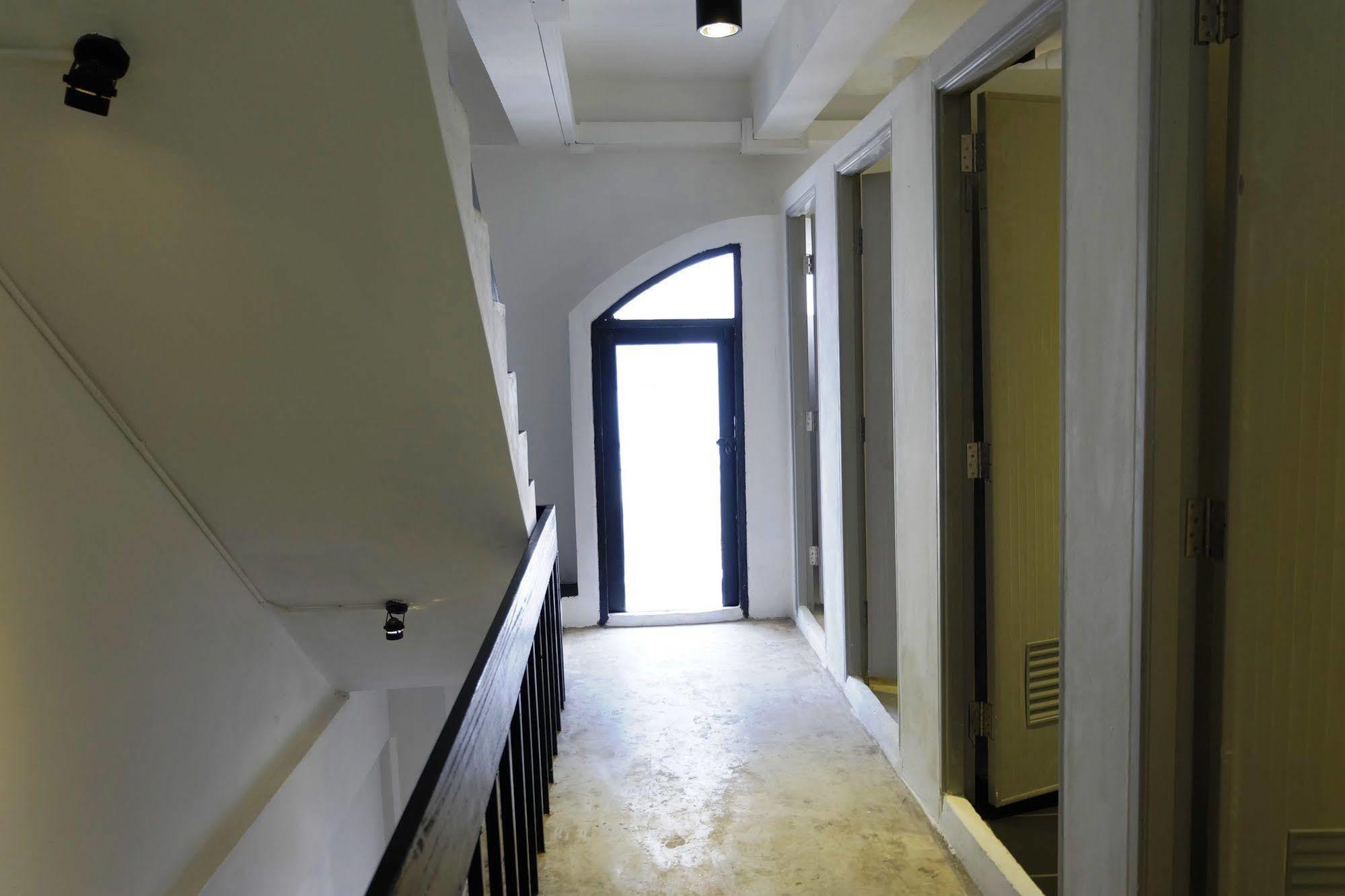 Seek Sleep Hostel Bangkok Dış mekan fotoğraf